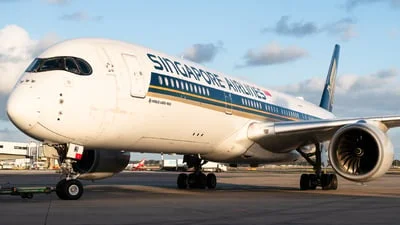Singapore Airlines 9V-SMI Airbus A350-941