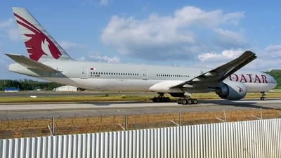 Qatar Airways A7-BEB Boeing 777-3DZER