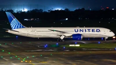 United Airlines N26966 Boeing 787-9 Dreamliner