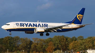 Ryanair EI-IKM Boeing 737-8-200 MAX