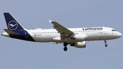 Lufthansa D-AIZE Airbus A320-214