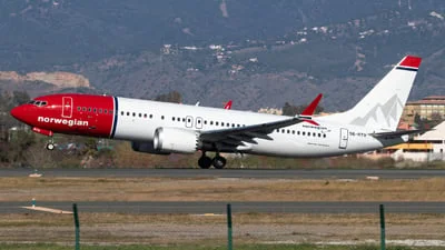 Norwegian SE-RTV Boeing 737-8 MAX