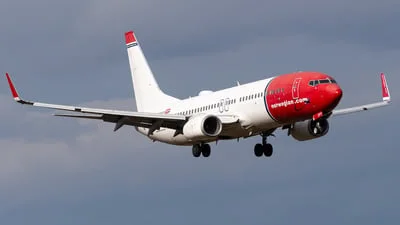 Norwegian LN-DYT Boeing 737-8JP