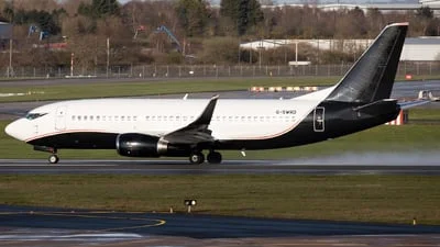 2Excel Aviation G-SWRD Boeing 737-3L9