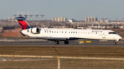 Delta Connection (Endeavor Air) N311PQ Bombardier CRJ-900LR