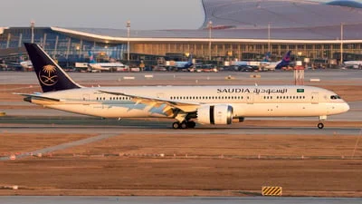Saudi Arabian Airlines HZ-AR11 Boeing 787-9 Dreamliner