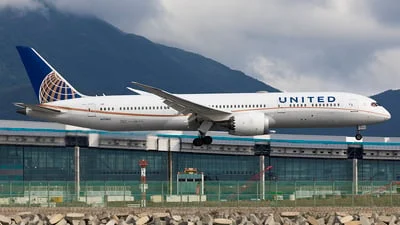United Airlines N17963 Boeing 787-9 Dreamliner