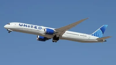 United Airlines N12020 Boeing 787-10 Dreamliner