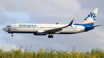 SunExpress TC-SEO Boeing 737-8HC