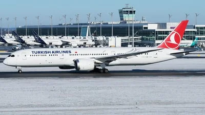 Turkish Airlines TC-LLH Boeing 787-9 Dreamliner