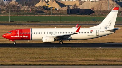 Norwegian LN-NGM Boeing 737-8JP