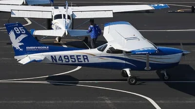 Embry-Riddle Aeronautical University (ERAU) N495ER Cessna 172S Skyhawk SP