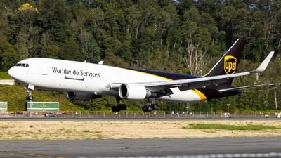 United Parcel Service (UPS) N329UP Boeing 767-34AF(ER)
