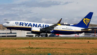 Ryanair EI-IJN Boeing 737-8-200 MAX