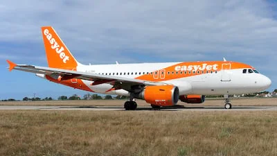 easyJet G-EZBR Airbus A319-111