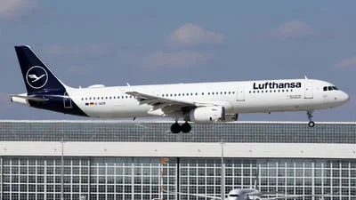 Lufthansa D-AIDM Airbus A321-231