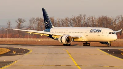 Lufthansa D-ABPR Boeing 787-9 Dreamliner