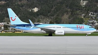TUI G-FDZZ Boeing 737-8K5