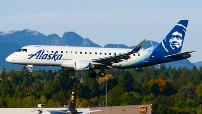 Alaska Airlines (Horizon Air) N649QX Embraer ERJ-170-200LR