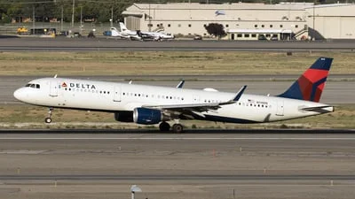 Delta Air Lines N119DN Airbus A321-211