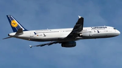 Lufthansa D-AIRR Airbus A321-131