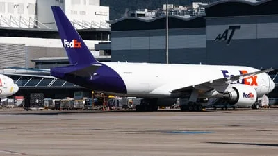 FedEx N889FD Boeing 777-FS2