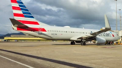 American Airlines N897NN Boeing 737-823