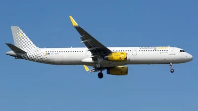 Vueling EC-MQB Airbus A321-231