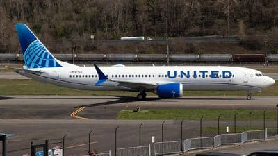 United Airlines N17443 Boeing 737-9 MAX
