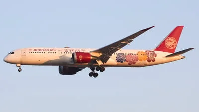 Juneyao Airlines B-1115 Boeing 787-9 Dreamliner