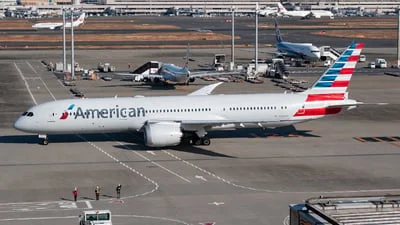 American Airlines N833AA Boeing 787-9 Dreamliner