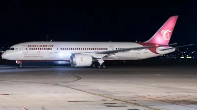 Air India VT-ANQ Boeing 787-8 Dreamliner