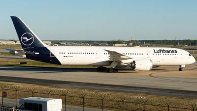 Lufthansa D-ABPD Boeing 787-9 Dreamliner