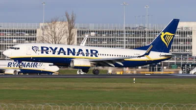 Ryanair UK G-RUKI Boeing 737-8AS