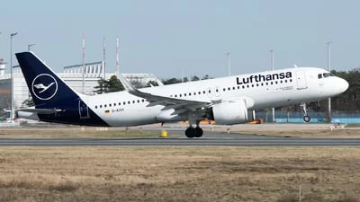 Lufthansa D-AINX Airbus A320-271N