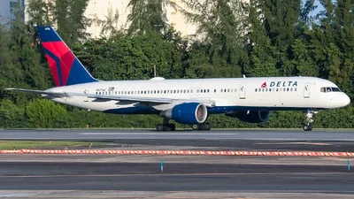 Delta Air Lines N6716C Boeing 757-232