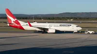 Qantas VH-VXI Boeing 737-838