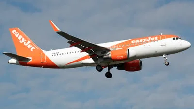 easyJet G-EJCR Airbus A320-214