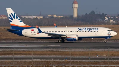 SunExpress TC-SLB Boeing 737-8 MAX