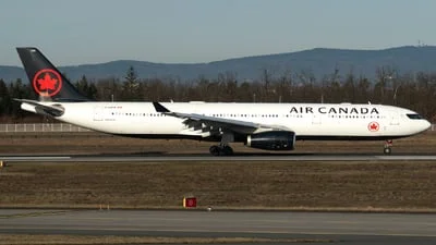 Air Canada C-GHKW Airbus A330-343