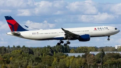 Delta Air Lines N419DX Airbus A330-941