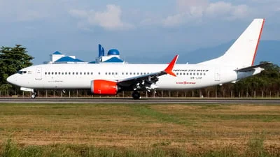 Batik Air Malaysia 9M-LRP Boeing 737-8 MAX