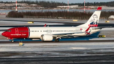 Norwegian SE-RTE Boeing 737-8 MAX
