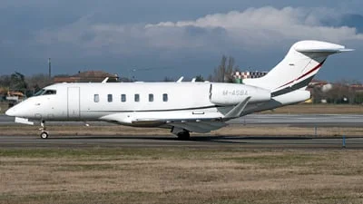 Ryanair M-ASBA Bombardier BD-100-1A10 Challenger 3500