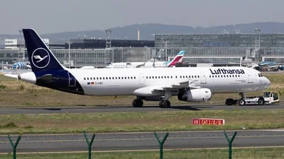 Lufthansa D-AIRC Airbus A321-131
