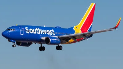Southwest Airlines N200WN Boeing 737-7H4