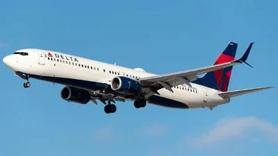 Delta Air Lines N943DZ Boeing 737-9GPER