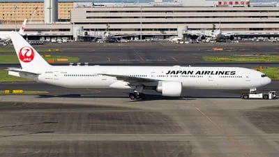 Japan Airlines (JAL) JA740J Boeing 777-346ER