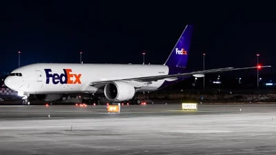 FedEx N869FD Boeing 777-FS2
