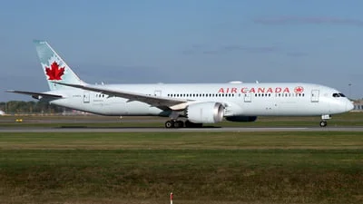Air Canada C-FRSA Boeing 787-9 Dreamliner